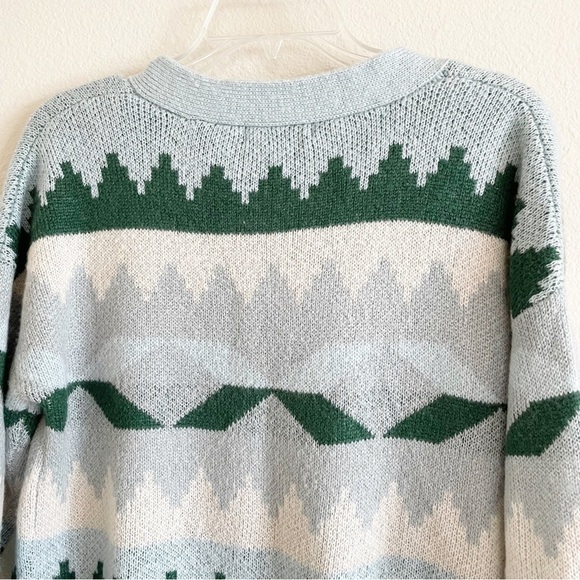 New C&C CALIFORNIA Aztec Print Oversized Cropped Cardigan V Neck Blue Sweater S - Picture 7 of 13